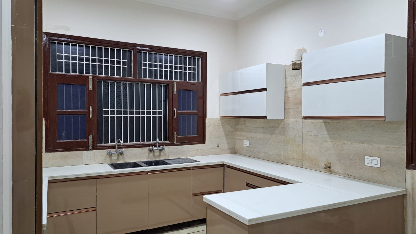 Flat for sale in Kharar, Mohali